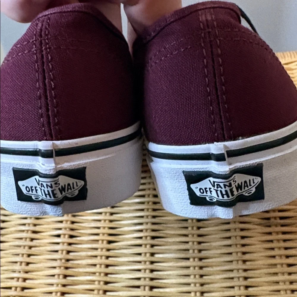 Vans Women’s Size 8 Burgundy Off The Wall Sneakers NMT - Picture 7 of 8